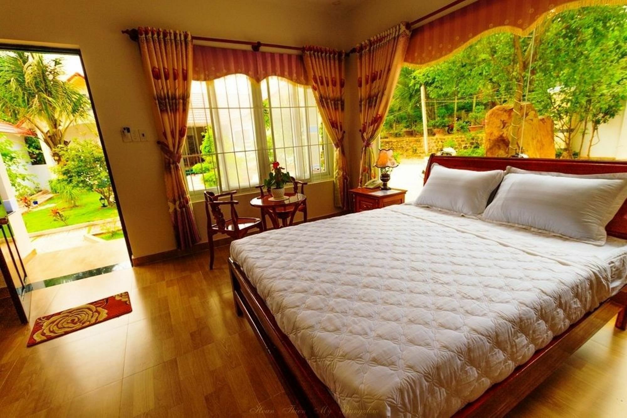 Hoan Thien My Bungalow Duong Dong Exterior foto